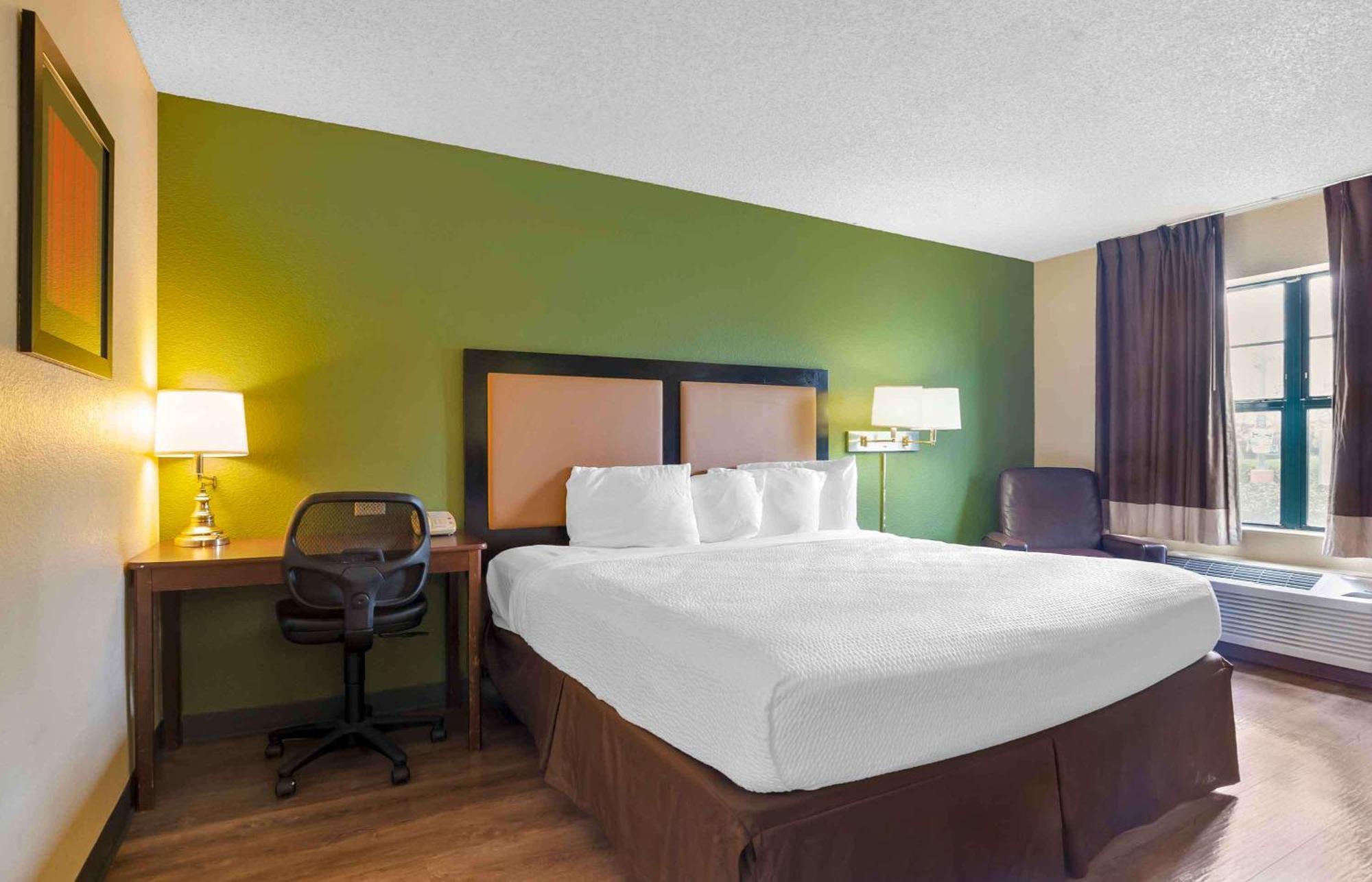 Extended Stay America Suites - Clearwater - Carillon Park Esterno foto