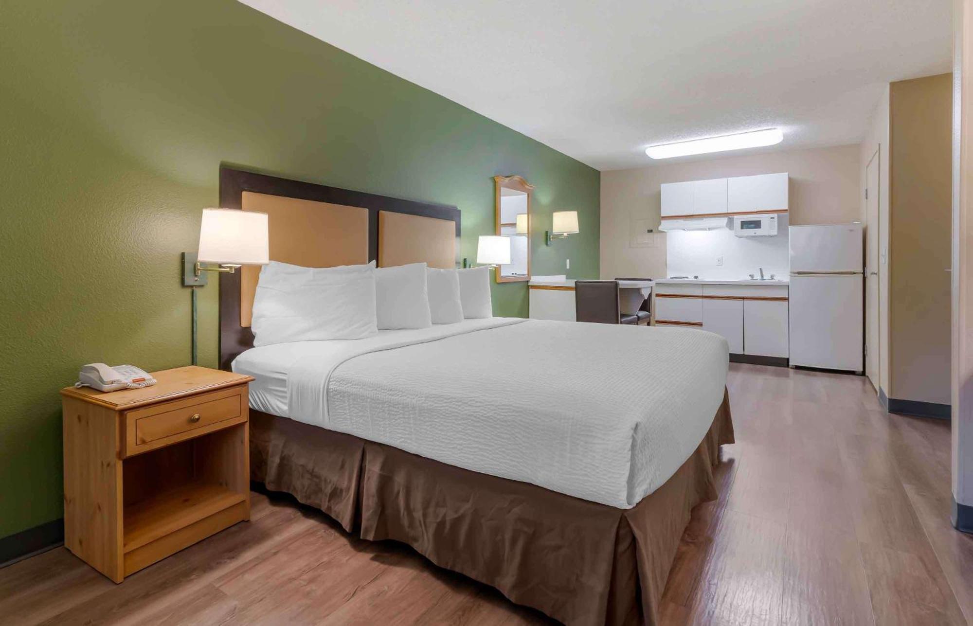 Extended Stay America Suites - Clearwater - Carillon Park Esterno foto