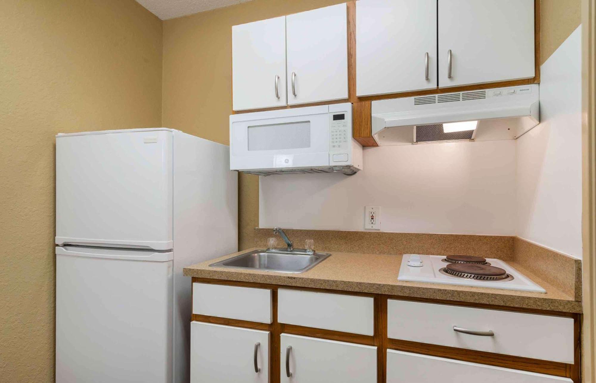 Extended Stay America Suites - Clearwater - Carillon Park Esterno foto